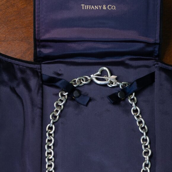 Rare retired Tiffany & Co Arrow Heart Chain Toggle Necklace Sterling Silver 925 - Picture 6 of 6